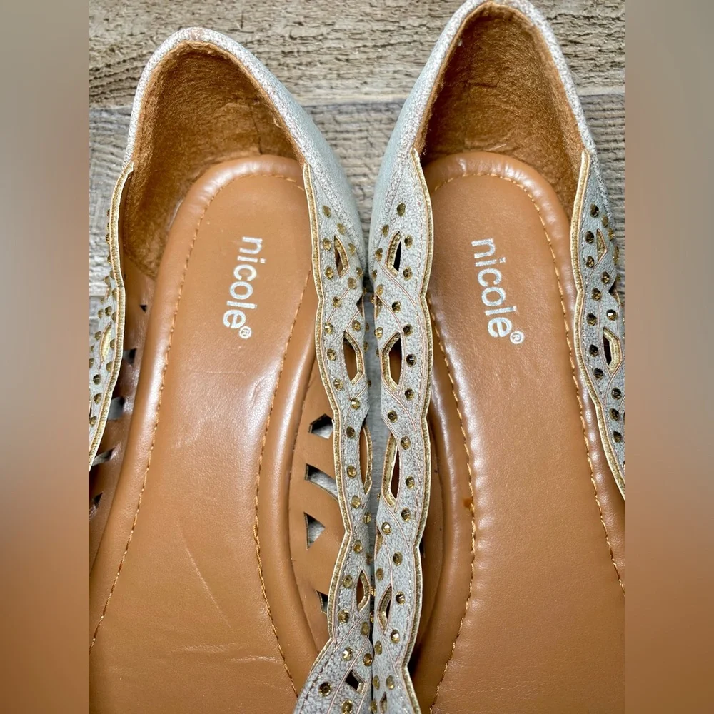 Nicole Women’s Beige Ballerina‎ Gold Lace Studded Flats 7.5